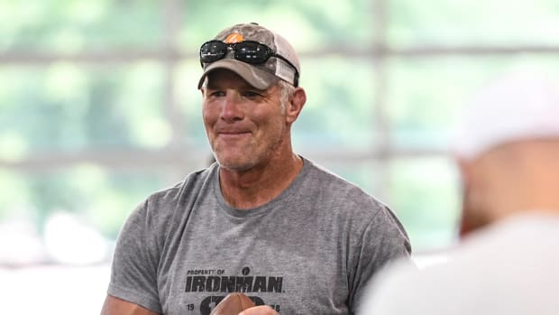 Brett Favre played 20 seasons in the NFL. Syndication Usa Today